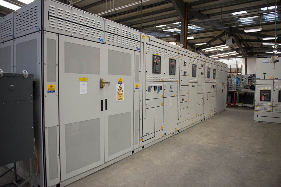 Aşağı Gərginlik (Low Voltage) Sistemləri